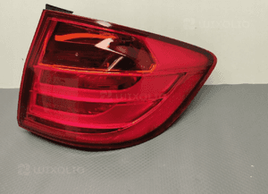 BMW F31 LAMPA W BŁOTNIK PRAWY TYŁ 7372788 2