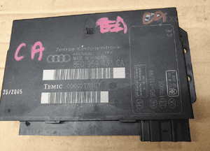 Moduł 8E0959433CA Sterownik Komputer Komfortu Audi A4 B7 Europa 2