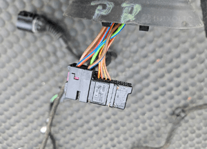 Instalacja 8E1971029F Wiazka Drzwi Kostki Przednia Przod Prawa Europa AUDI A4 B6 4