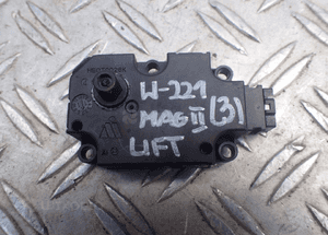 SILNICZEK NAGRZEWNICY MERCEDES S-KLASA W221 LIFT P9708005 RADOM 1