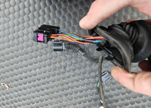 Instalacja 8E1971029F Wiazka Drzwi Kostki Przednia Przod Prawa Europa AUDI A4 B6 6