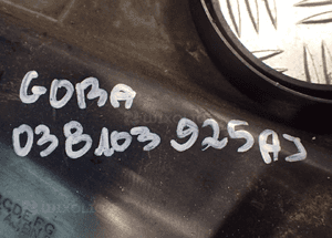 Audi td osłona pokrywa silnika 038103925AJ radom 2