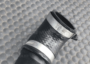 Rura 8D0145840S 3B0145834E Przewod Powietrza Kolanko Kruciec 1.9 TDI Audi A4 B5 B6 VW Passat B5 15