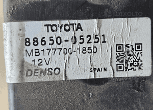 Toyota Avensis T27 moduł sterownik klimatyzacji 88650-05251 2