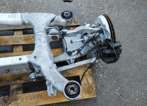 Bmw F10 belka zawieszenie tylne 11