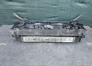Pas Przedni Wzmocnienie Czołowe Belka Zderzaka Chłodnice Intercooler Wentylator 2.7 3.0 TDI AUDI A4 B8 23