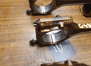 Tłok Tłoki BHS 06BA Korbowód Korba Panewki 2.0 ALT 20V Audi A4 B6 A6 C5 VW 9