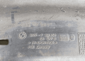 Próg listwa progowa prawa bmw 3 iii E90 E91 lift 4