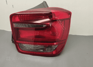 Bmw F20 lampa prawy tył uk 7270098 3