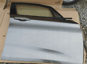 Bmw F45 drzwi prawe przednie C08 3