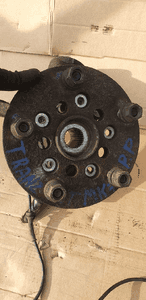 Zwrotnica piasta prawy przód Ford Transit MK7 2.2 TDCI 7