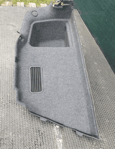 Boczek 8E5863887J 8E5864131 8E5863888G Tapicerka Bagaznika Lewy Prawy Audi A4 B7 Sedan 34