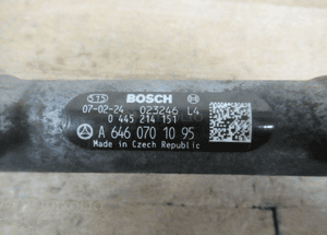 LISTWA WTRYSKOWA CZUNIKI MERCEDES C-KLASA W203 E-KLASA W211 2.2 CDI A646 A6460701095 3