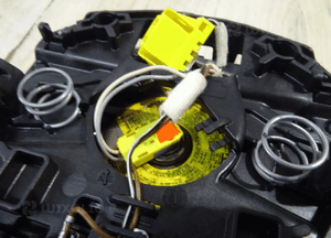 Poduszka KIEROWCY AIRBAG Skoda OCTAVIA III 5e0 5E0880201 7