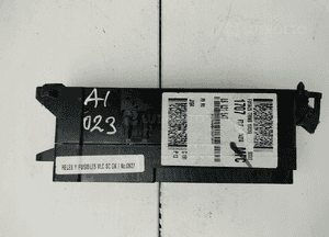 SKRZYNKA BEZPIECZNIKÓW FORD/ VOLVO FT1T-14014-MFC 2