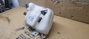 Zbiorniczek płynu spryskiwaczy BMW 5 E39 8381038 2