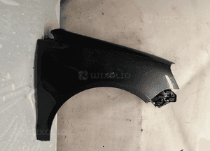 Błotnik prawy do volkswagen polo 9N3 9N lift LC7V 1
