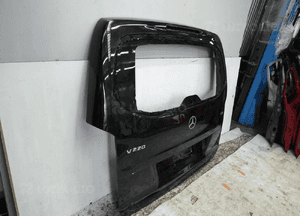 MERCEDES VITO 447 KLAPA TYLNA 2