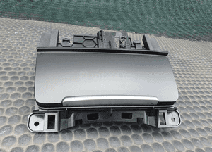 Popielniczka 8K0857951 Klapka Zapalniczka Wklad Czarna Audi A4 B8 A5 Q5 3