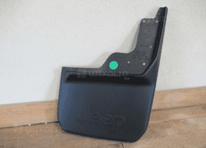 CHLAPACZ TYŁ TYLNY JEEP WRANGLER III 3 JK 2006-2010 rok 2