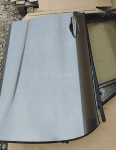 Bmw F45 drzwi prawe przednie C08 13