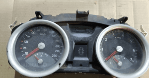 Renault Megane II 1.9DCI zegar licznik 1