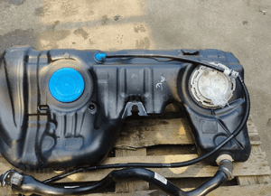 Bmw F30 F31 F32 zbiornik paliwa diesel 7342629 2