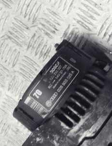 ALTERNATOR 0123310007 AUDI 80 B4 3