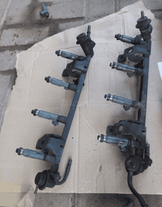 Mazda 323 323f bj 98-03 1.5 1.6 Listwa wtryski 4