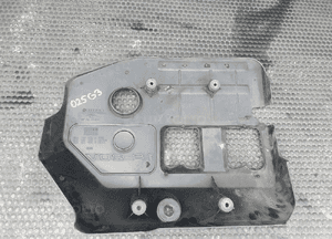 Osłona 06A103925 K L M Dekiel Pokrywa Silnika Na silnik Górna Znaczek 1.8 20V VW Golf IV 4 Skoda Seat Audi 12