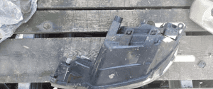 . PRZOD PRZEDNIA LAMPA PRAWA PEUGEOT 206 5