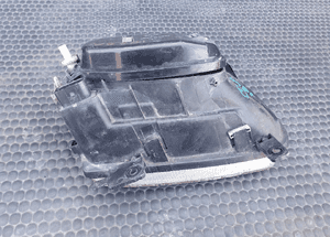 Lampa Reflektor Przod Przednia Lewa VW Polo 3 III 6N Europa 12