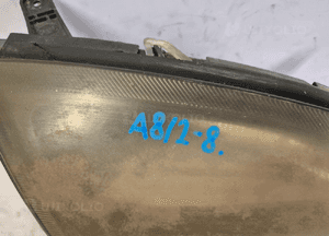 Przod przednia lampa prawa opel vectra c signum 5