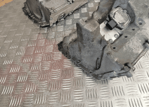 MISKA OLEJOWA BMW x1 e84 n20 n26 7601946 6