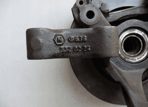 ZWROTNICA PIASTA LEWY PRZÓD MERCEDES VITO I 638 96 --- 4