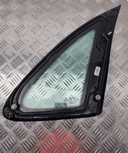 Porsche macan 95B szyba karoseryjna lewa tylna tył 95B845297XA 6