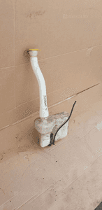 Zbiorniczek spryskiwaczy pompka Opel Movano III 2891000023R 3