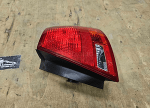 Lampa Lampy Tyl Tylna Prawa Lewa na w Blotnik AUDI A4 B7 Kombi Avant 33