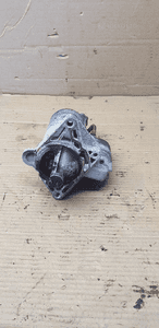 Rozrusznik starter silnika Renault Laguna III 2.0 DCI 233002654R 3