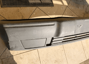 Zderzak przedni Range Rover P38 8