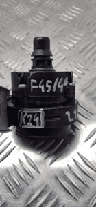 Bmw F45 F46 pompa wody elektryczna 8643397 8