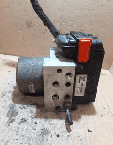 # POMPA ABS MAZDA PREMACY nr CB80437AZ 1