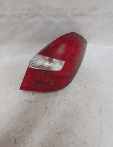 Tyl tylna lampa prawa skoda fabia ii 1