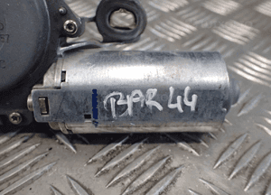 MECHANIZM WYCIERACZKI TYŁ OCTAVIA I 1 1J6955711C RADOM 2