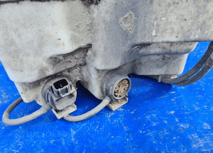 TOYOTA PRIUS III 09-15 zbiorniczek spryskiwaczy 3