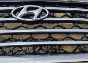 Hyundai tucson atrapa przednia 86350-D7600 3