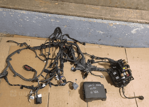 INSTALACJA WIĄZKA KOMORY SILNIKA KIA CEED II 1.6 GDI 1