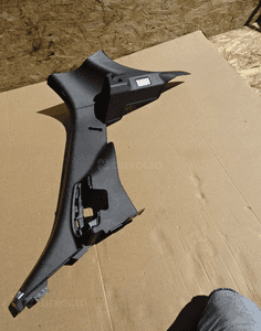 OSŁONA PLASTIK BAGAŻNIKA SŁUPKA NISSAN MICRA K14 3