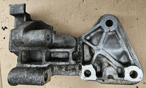 Volvo S40 V50 2.4 20V łapa silnika B5244S 08670393 3