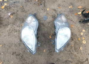 toyota yaris II lampa prawa WYSYŁKA 2